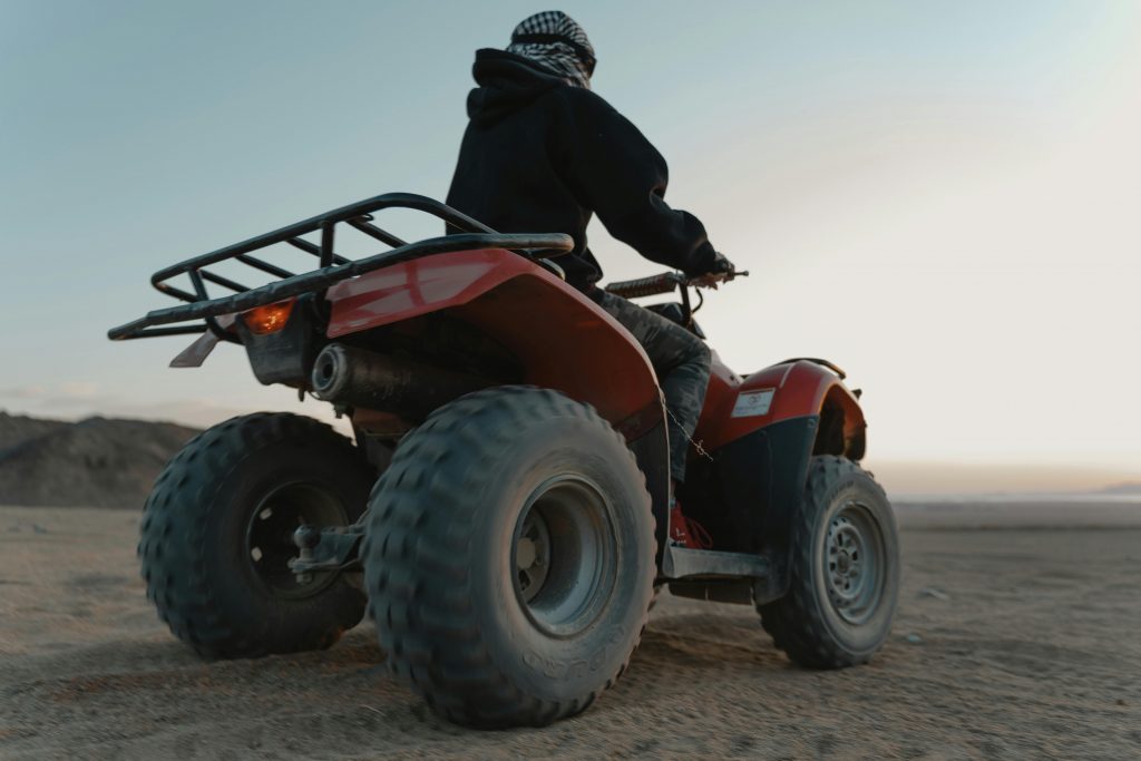 alquiler de quads a menos de 4 horas de madrid - quad espalda